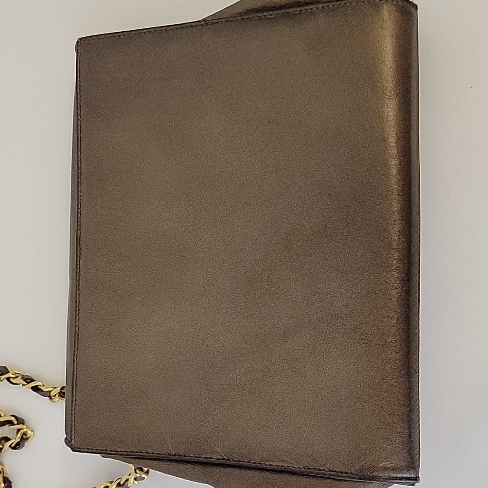 Stuart Weitzman Vintage Bronze Metallic Crossbody Envelope Clutch - Picture 10 of 14